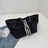 Verão Grande Capacidade Sweet Cool Spice Girl Style Bag Mulheres 2023 Novo Estilo Simples Listrado Tote Bag Nicho Trendy Underarm Bag