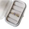 Sentido del Diseño Francés Lujo Ligero Verde Oliva Morado Circonita Exquisito Nicho Versátil Anillo Abierto Conjunto de Anillos para Mujer