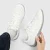 Tendência Transfronteiriça de Comércio Exterior Sapatos Estilo Alemão Masculino e Feminino Sapatos Casuais Retrô Temporada de Primavera e Outono 2026 Novo Versátil para o Dia a Dia Sapatos Brancos