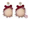 Brincos de pelúcia vermelha Brincos de bola de cabelo de ano novo 2024 Novos brincos de explosão para mulheres Brincos de laço de sentido de alta qualidade