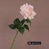 Hidratante Cacheador Rosa Dia dos Namorados Flor Artificial Rosa Arranjo de Casamento Flor Fotografia Decoração Flor Artificial
