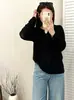 Top de punto para mujer de talla grande, cuello redondo, medio abierto en el pecho con huecos, estilo otoño 2026, manga larga holgada para mujeres de talla grande