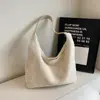 Bolsa de Pelúcia Lã de Cordeiro Feminina 2026 Estilo Novo de Inverno Moda Casual para o Dia a Dia Bolsa de Ombro Única Bolsa Tote de Grande Capacidade
