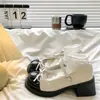 Zapatos Pequeños de Cuero con Colorblock y Moño Francés para Mujer 2026 Otoño Nuevos Punta Redonda Estilo Pequeño Chanel Tacón Grueso Mary Jane Zapatos de Salón