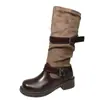 Botas de Cavaleiro Empilhadas Retrô Femininas 2026 Nova Chegada de Outono Cano de Altura Dupla Fivela de Cinto Salto Grosso Botas Longas Couro de Microfibra Bico Redondo