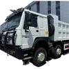 Exportação transfronteiriça 380 cavalos de potência 400 cavalos de potência top quatro oito caminhão de lixo urbano 8*4 Howo caminhão basculante