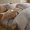 Juego de Cuatro Piezas de Hilo de Doble Capa Leche Terciopelo Otoño e Invierno Engrosado Cálido Cubrecolchón de Terciopelo Coral Sábanas y Sábanas Ajustables Ropa de Cama de Terciopelo de Algodón