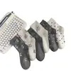 Novas meias de algodão para outono e inverno, meias fofas com desenho de urso preto, branco e cinza para mulheres, meias estudantis respiráveis e absorventes de suor, meias casuais