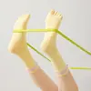 Meias de Cinco Dedos para Primavera e Verão Mais Vendidas Meias Esportivas de Cano Médio em Cores Vibrantes para Yoga Pilates Mulheres Meias de Algodão Antiderrapantes para Esportes Internos Zhuji