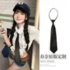 Combinación Perfecta para un Traje~ Corbata Bufanda de Seda a Rayas Diagonales Grises de Alta Inteligencia, Accesorio de Vestimenta Casual y Sencilla Estilo Coreano Otoño e Invierno