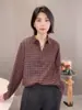 Camisa de cuadros con cuello estilo coreano para mujer, nuevo modelo primavera 2026, elegante, estiliza la figura, versátil, a la moda, de manga larga, top que rejuvenece