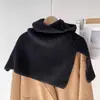 Chal de punto de cuello alto con abertura de moda para mujer, estilo coreano Otoño Invierno, bufanda de punto versátil, calentador de cuello de lana cálido a prueba de frío, jersey