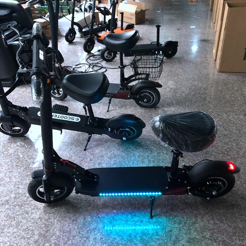 蓝牙音乐滑板车1111