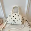 Bolsa pequena elegante de alta qualidade para mulheres 2026 nova moda bolsa transversal versátil bolsa de mão tipo almofada requintada bolsa pequena de mão