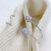 Pendientes de Copo de Nieve Rotatorios de Micro Diamante Sense Avanzado Pendientes con Pasador de Plata S925 Pulsera Abierta Exquisita Dulce para Mujer