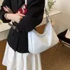 Bolsa de Grande Capacidade para Mulheres 2026 Nova de Verão Versátil Simples Bolsa Transversal de Alta Qualidade para Ombro ou Axila Bolsa Tote