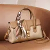 Bolsa de mão nova moda transfronteiriça, bolsa de ombro versátil de alta qualidade e grande capacidade para exportação
