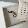 Lindo Llavero de Caricatura de Banda Capibara, Adorable Colgante de Bolsa Pequeña de Cuero con Instrumento Musical, Regalo para Parejas y Mejores Amigos