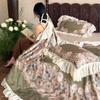 Juego de colcha de verano Tencel Retro francés de cuatro piezas Estilo Princesa Encaje Sedoso Fresco Colcha para aire acondicionado Falda de cama para niñas