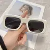 Óculos de Sol Coloridos Moda Retrô Armação Azul Feminino Armação Generosa Verão Viagem Forma Côncava Óculos de Sol com Proteção Solar Tendência Cool