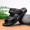 Sandalias para Hombre de Venta Caliente Transfronteriza de Amazon Verano Exteriores Antideslizantes Suela Suave Playa Doble Uso Chanclas Casuales 8903