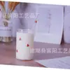 Taza de Vidrio Transparente Resistente al Calor de Alto Borosilicato con Impresión de Fresas, Estilo Ins Lindo Femenino, Corazón Calentado, con Tapa y Popote para Jugo de Leche