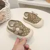 Sapatos para Meninas 2026 Primavera/Outono Novos Sapatinhos de Creche Respiráveis Tendência Sapatinhos de Lona para Bebê Menina Sapatinhos de Caminhada para Menina Pequena 1-6 Anos