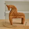 Caballo de Madera Dara es Puramente Hecho a Mano, Hecho de Madera Natural, Caballo de Madera Retro Nórdico Decoración del Hogar, Artesanías de Madera