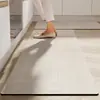 Alfombrilla de piso minimalista de color sólido de tierra de diatomeas, alfombrilla absorbente de secado rápido antideslizante para baño, alfombrilla resistente a la suciedad y al desgaste para entrada