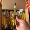 Mini faca de arte em aço inoxidável tamanho pequeno Faca de corte de papel novo material faca de corte de papel de parede papelaria de escritório faca divisora de expresso comércio exterior