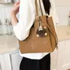 Bolsa de Ombro Estilo Novo Outono e Inverno 2025, Bolsa Tote Retro de Camurça, Bolsa de Ombro da Moda de Grande Capacidade para Trabalho