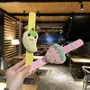 Boneca de Pelúcia Desenho Animado Infantil Pulseiras de Casal Decoração Criativa Barraca de Rua Casamento de Feriado Pequenos Presentes Atacado