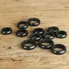 Anillo para el Pulgar de Piedra Medicinal Natural al por Mayor del Fabricante, Anillo Magnético Verde Oscuro para el Bienestar de la Salud, Suministro para Transmisiones en Vivo