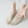 Meias invisíveis de algodão super finas para o verão, de corte baixo, para mulheres, com silicone antiderrapante, sem calcanhar, cor pura, estilo fino de verão