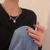 Ins Pulsera de Acero de Titanio con Hebilla Ot en Forma de Corazón Mosaico Tablero de Ajedrez Blanco y Negro Europeo y Americano para Hombres y Mujeres Joyería de Mano Moderna Hip-Hop Corazón