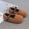 Outono/Inverno 2026 Novo Estilo Coreano Menina Sapatos de Inverno com Forro de Veludo Espesso e Pelo Sapatinhos de Princesa para Menina com Sola Macia e Superfície Macia Antiderrapantes