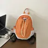 2026 Verano Nuevo Estilo Inspirado en el Bosque Moderno Color Sólido Bloque de Color Correa para el Hombro Ligero Mochila Versátil para Viajes Cortos y Paseos