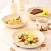 Prato de Frutas Doméstico com Aparência Elegante, Prato de Macarrão Ocidental para Sala de Estar de Grande Capacidade, Prato de Armazenamento de Sobremesas de Luxo Acessível na Cor Creme