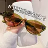 72352 Novo Estilo Tendência Formato de Gato Óculos de Sol Polarizados Europeus e Americanos para Mulheres, Popular nas Redes Sociais, Visual Natural, Retro Moderno