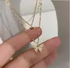 Colar Borboleta de Camada Dupla~ Diamante Cintilante Nicho Primavera/Verão Novo Tendência Gargantilha para Mulheres, Corrente de Clavícula Estilo Minimalista Versátil Coreano