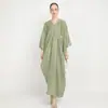 M218 # 8 Colores en Stock Ropa para Mujer Malasia Vestido Largo Holgado con Pliegues, Cuello en V y Cintura Ajustada con Mangas de Murciélago