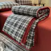 Colcha de Verano Arrugada de Gasa con Borde de Conchas, Lavable a Máquina, Colcha de Aire Acondicionado Grado Maternal e Infantil Clase A, Colcha Fina de Algodón Puro, Colcha de Verano