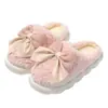 Nuevas Zapatillas de Algodón con Mariposas Lindas para Mujer de Otoño e Invierno, Cálidas para Interiores en Casa Postparto, Zapatillas Peludas con Suela Gruesa, Antideslizantes