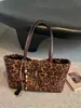 Bolsa Tote Feminina Estilo Coreano Fashionável Outono 2026, Bolsa de Mão Simples para Estudantes de Grande Capacidade, Bolsa de Ombro para o Trabalho para Mulheres