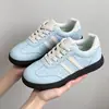 Zapatillas bajas para niños, nuevo modelo de otoño, para niñas, azul claro con lunares, suela blanda, antideslizantes, casual, deportivas