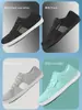 Tênis de Corrida para Exterior Novo Transfronteiriço Cabeça Larga Respirável Tamanho Grande Tecido Flyknit Sapatos Minimalistas Tênis Esportivos para Fitness Antiderrapante Sapatos para Ciclismo