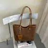 Bolso de mujer vintage 2026 nueva moda para ir al trabajo diario bolso de axila bolso tote de gran capacidad bolso de hombro versátil