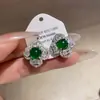 Pendientes Ovalados de Zirconia con Diseño de Flor Hueca Aguja de Plata Estilo Lujo Ligero Pendientes de Diseño Vintage Tacto de Alta Calidad Pendientes Versátiles