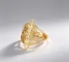 Anillo de Acero Inoxidable Dorado con Diseño Calado Filigrana, Anillo de Moda de Lujo Ligero para Mujer, Suministro Transfronterizo al por Mayor