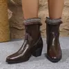 2026 Comércio Eletrônico Transfronteiriço Exportação Moda Versátil Temperamento Senso de Design Estilo Britânico Botas Versáteis Franjas Estiloso Estilo Europeu e Americano